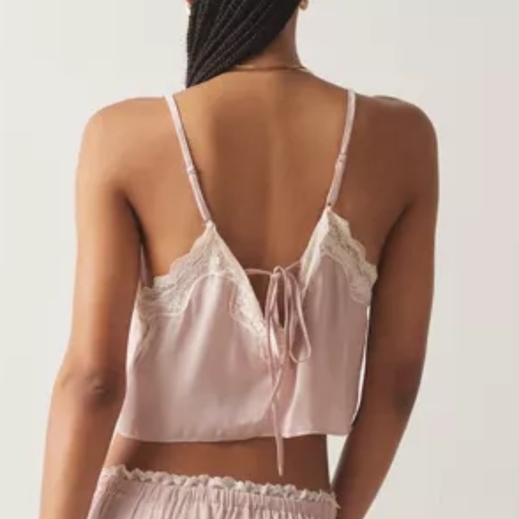 NWOT Urban Outfitters Out From Under Juliette Lacy Satin Cropped Cami - Picture 3 of 5